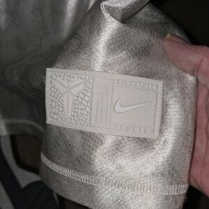 Nike Signature Sports Silver Men's Apparel